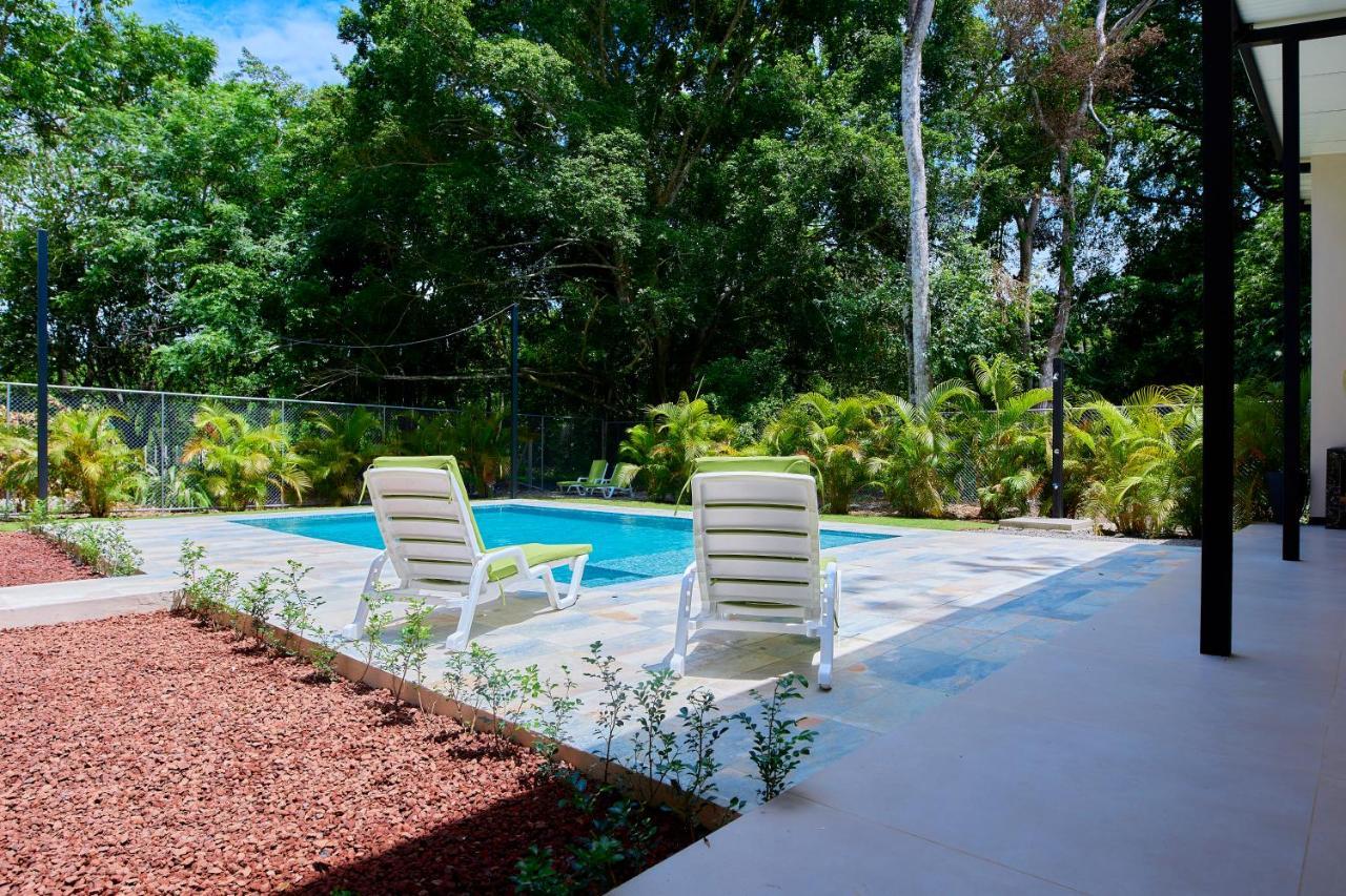 Lalola Villa Privada Cahuita Exteriör bild